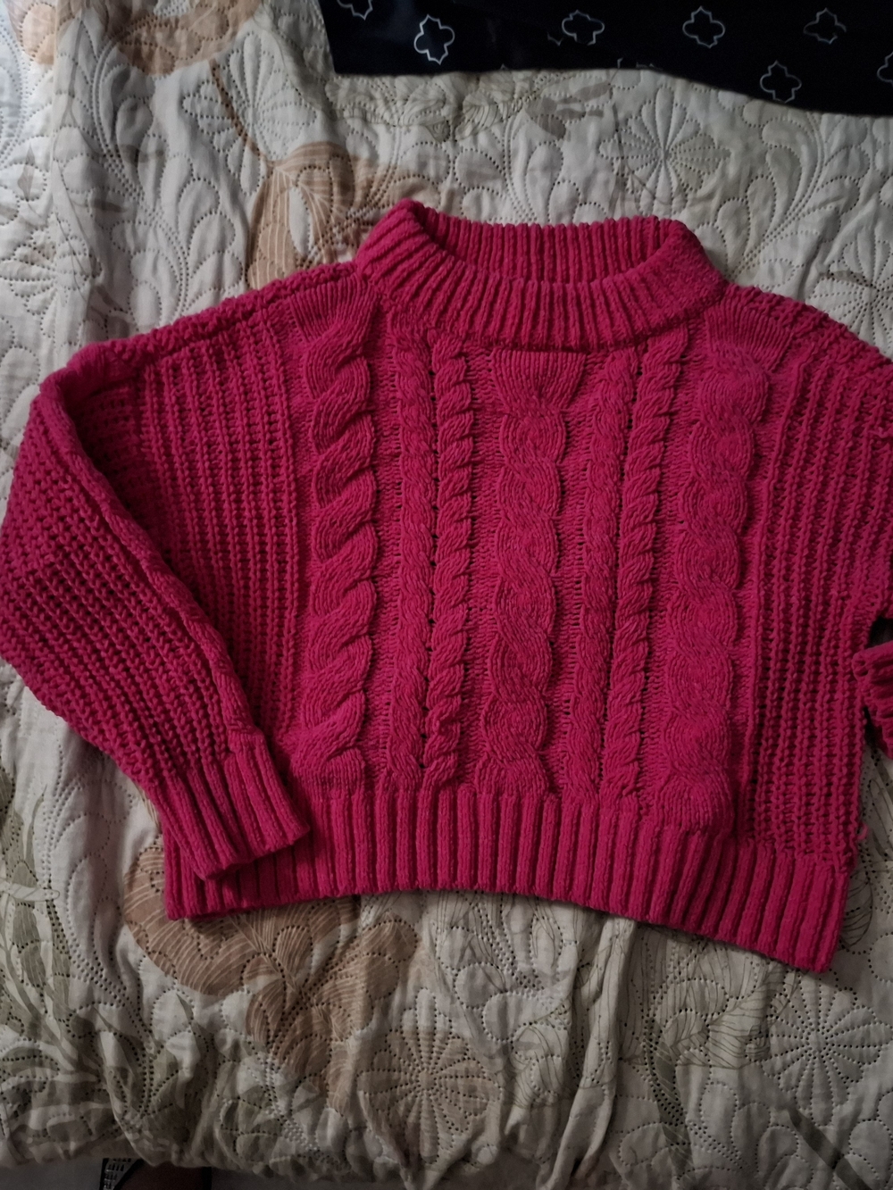Girl's Cable Knit Sweater - Hot Pink